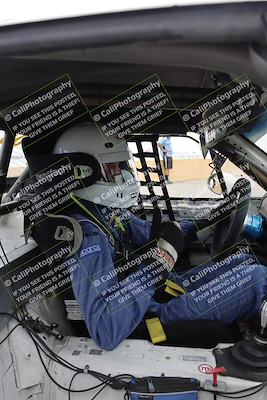 media/Jun-01-2025-CalClub SCCA (Sun) [[eae223c5dd]]/Around pit/